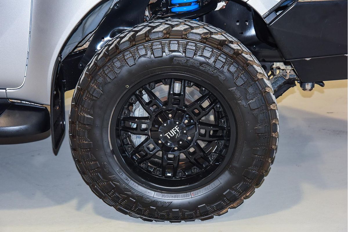 2020 Toyota Hilux SR5 GUN126R 4X4