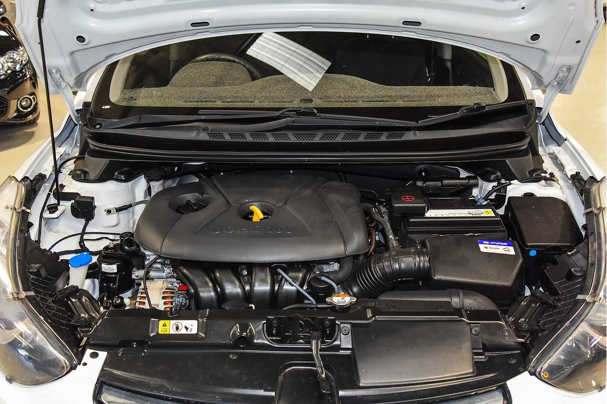 2012 Hyundai Elantra Active MD
