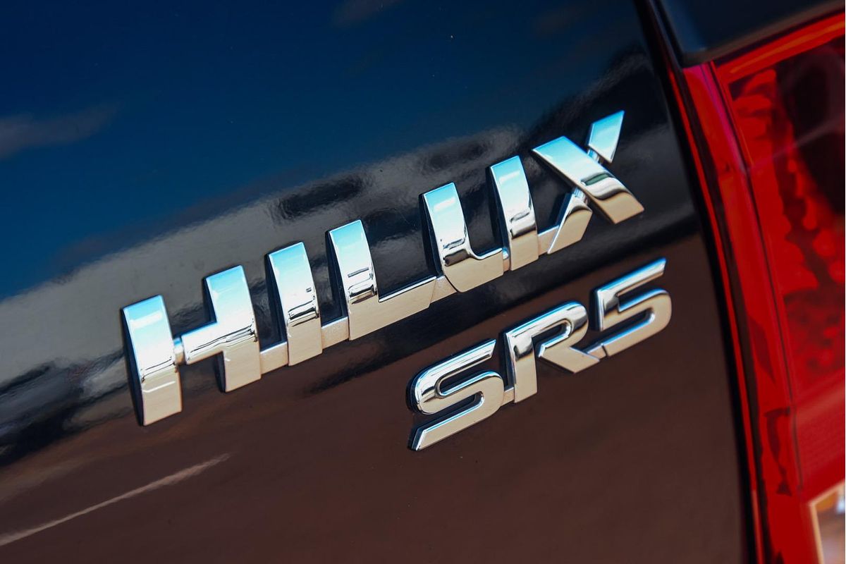 2017 Toyota Hilux SR5 GUN126R 4X4