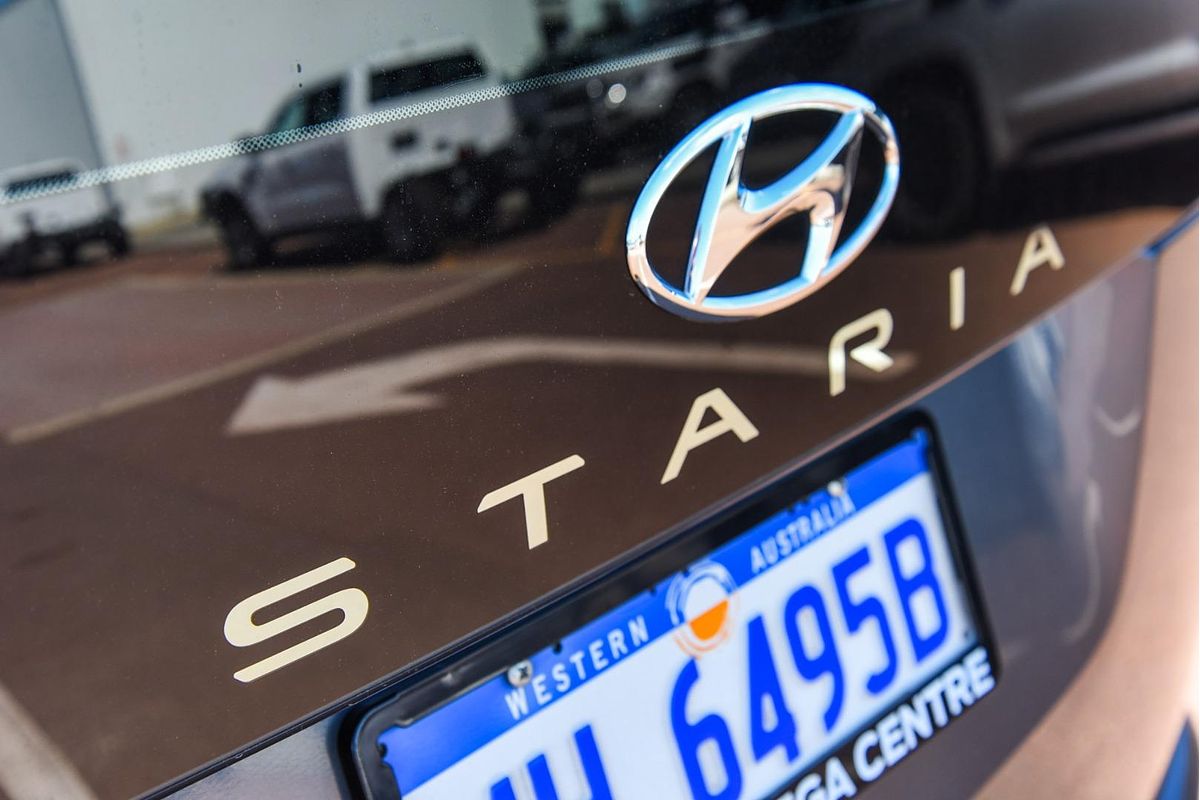 2021 Hyundai STARIA Highlander US4.V1