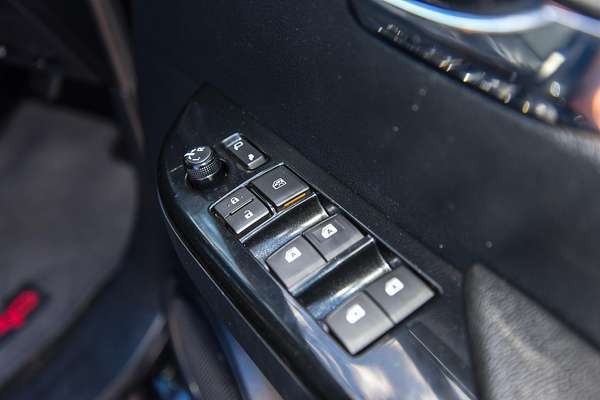 2017 Toyota Hilux SR5 GUN126R 4X4