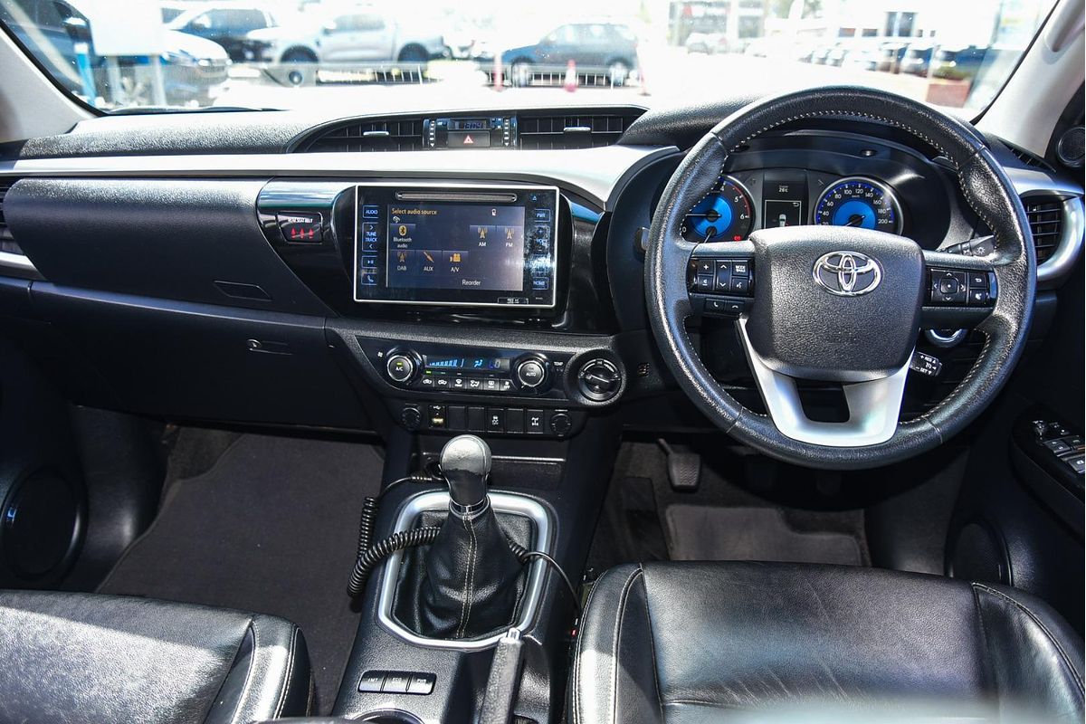 2017 Toyota Hilux SR5 GUN126R 4X4