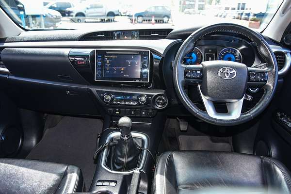 2017 Toyota Hilux SR5 GUN126R 4X4