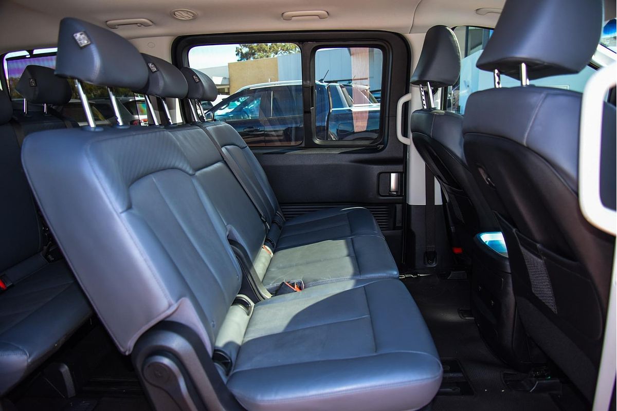 2021 Hyundai STARIA Highlander US4.V1