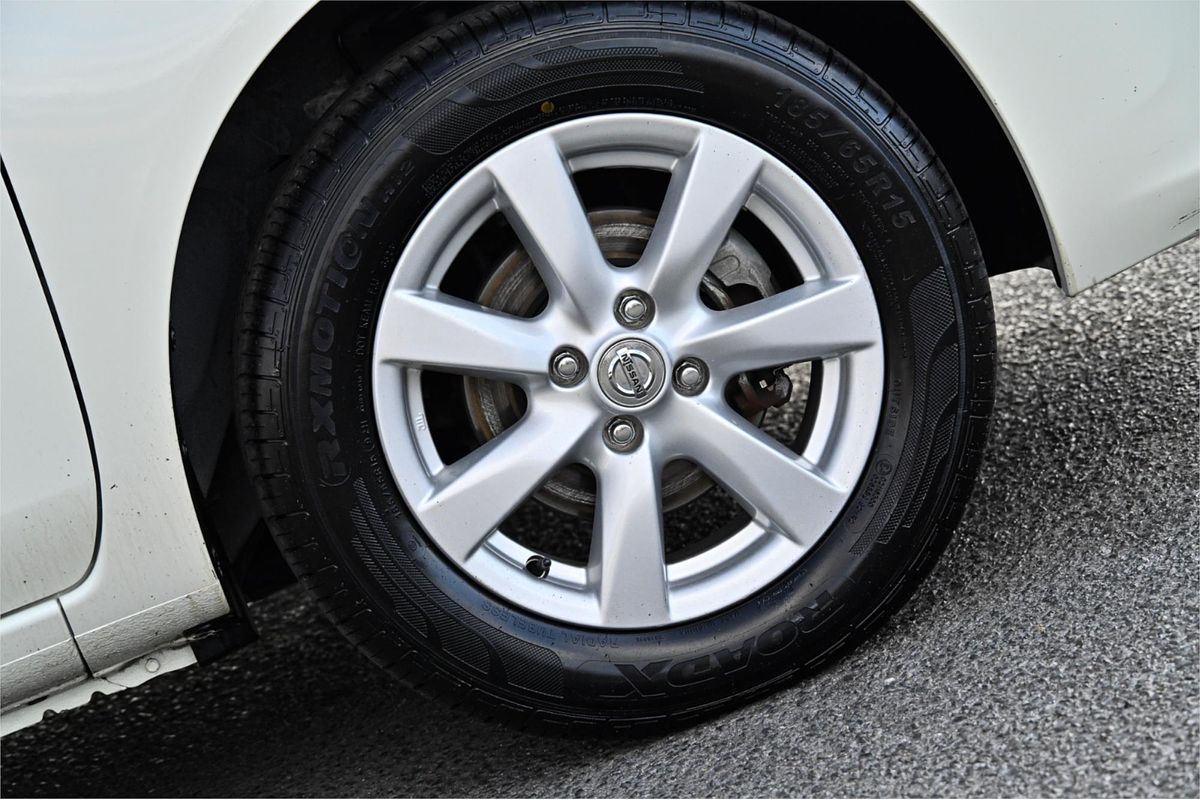 2012 Nissan Almera Ti N17