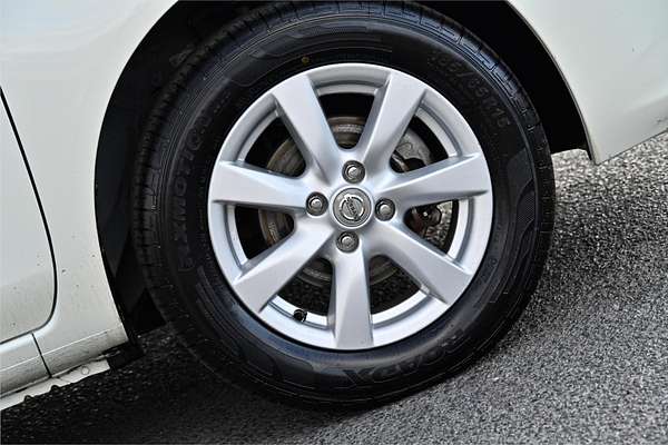 2012 Nissan Almera Ti N17