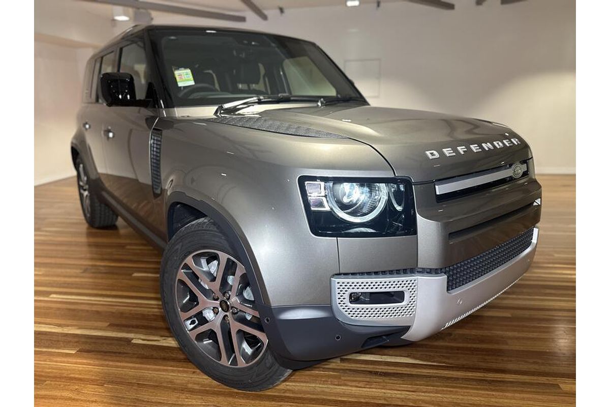 2023 Land Rover Defender 110 D300 SE L663