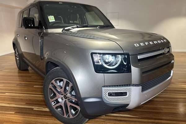 2023 Land Rover Defender 110 D300 SE L663