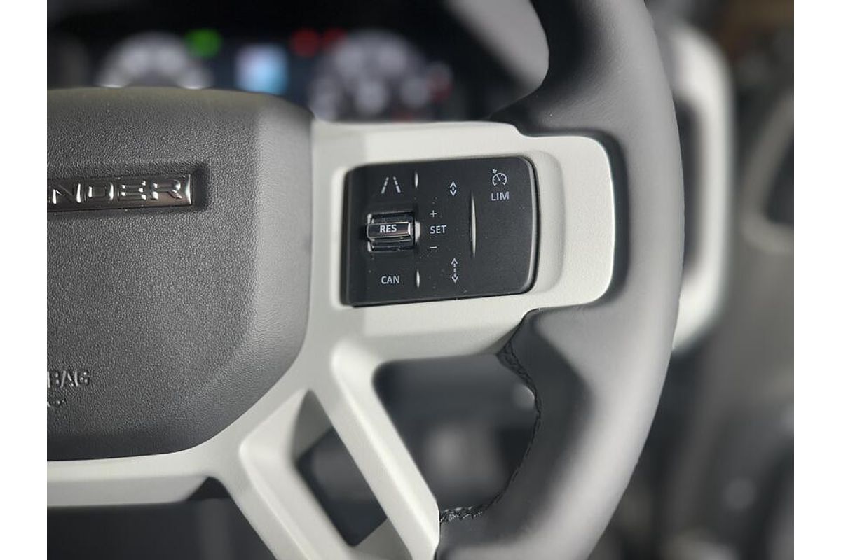 2023 Land Rover Defender 110 D300 SE L663