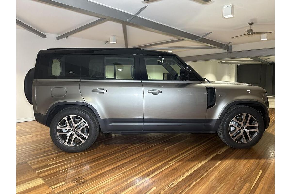 2023 Land Rover Defender 110 D300 SE L663
