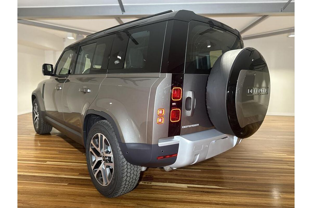 2023 Land Rover Defender 110 D300 SE L663