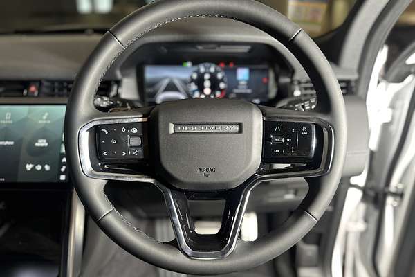 2024 Land Rover Discovery Sport P250 Dynamic HSE L550