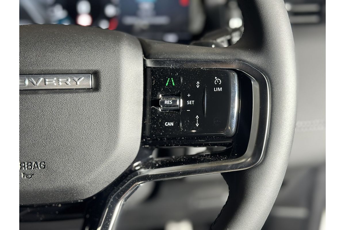 2024 Land Rover Discovery Sport P250 Dynamic HSE L550