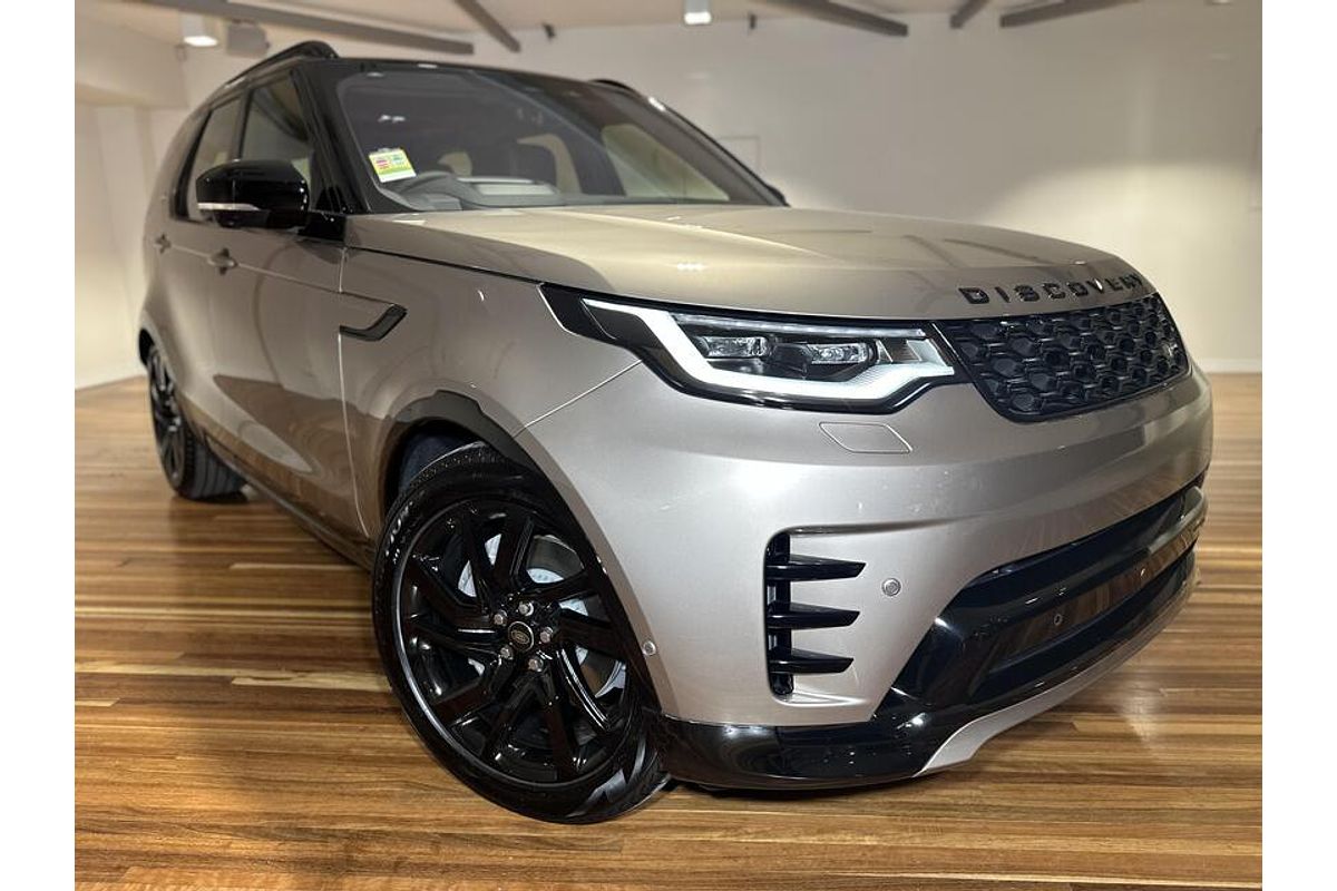 2023 Land Rover Discovery D300 R-Dynamic SE Series 5