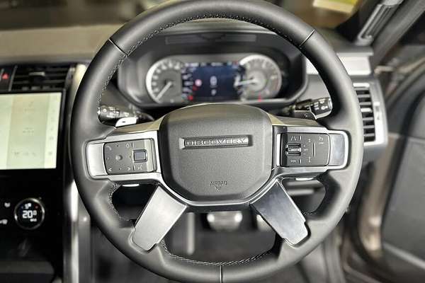 2023 Land Rover Discovery D300 R-Dynamic SE Series 5