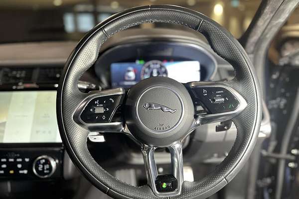 2021 Jaguar E-PACE P250 R-Dynamic SE X540