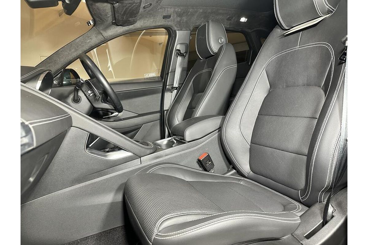 2021 Jaguar E-PACE P250 R-Dynamic SE X540