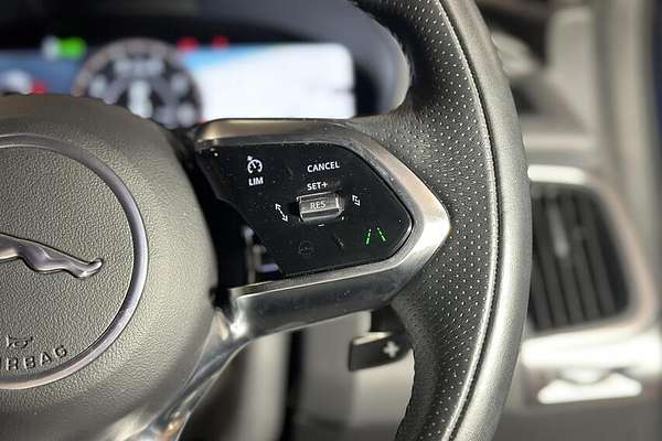 2021 Jaguar E-PACE P250 R-Dynamic SE X540