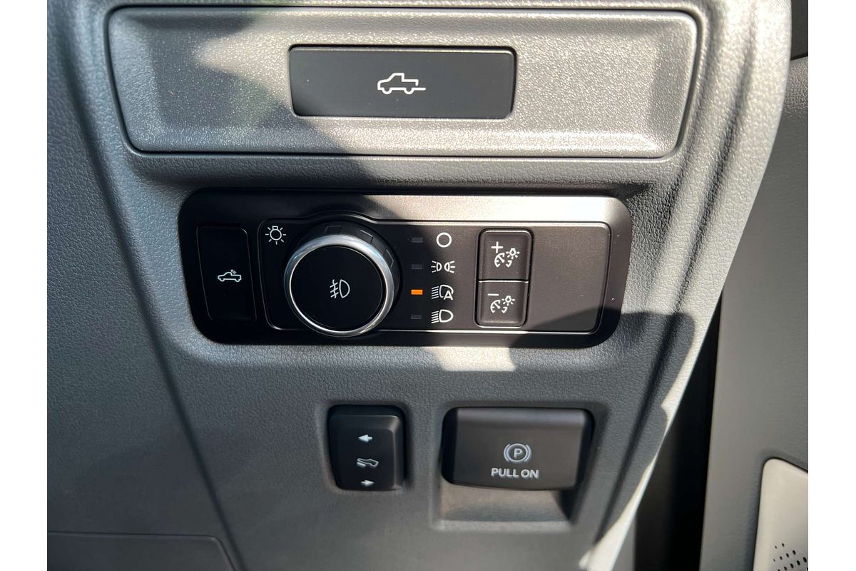 2023 Ford F-150 Lariat 4X4 LWB