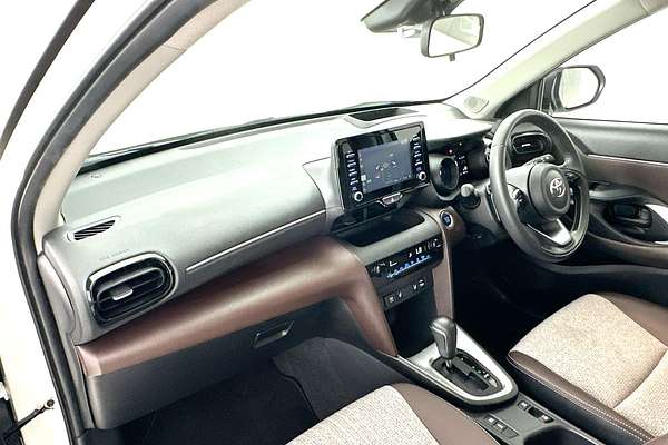2022 Toyota Yaris Cross Urban MXPB10R