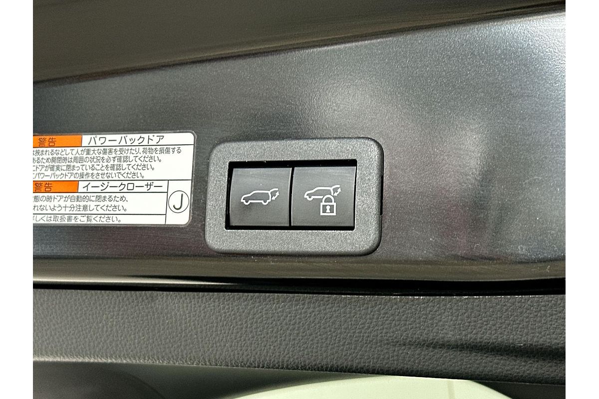 2022 Toyota Yaris Cross Urban MXPB10R