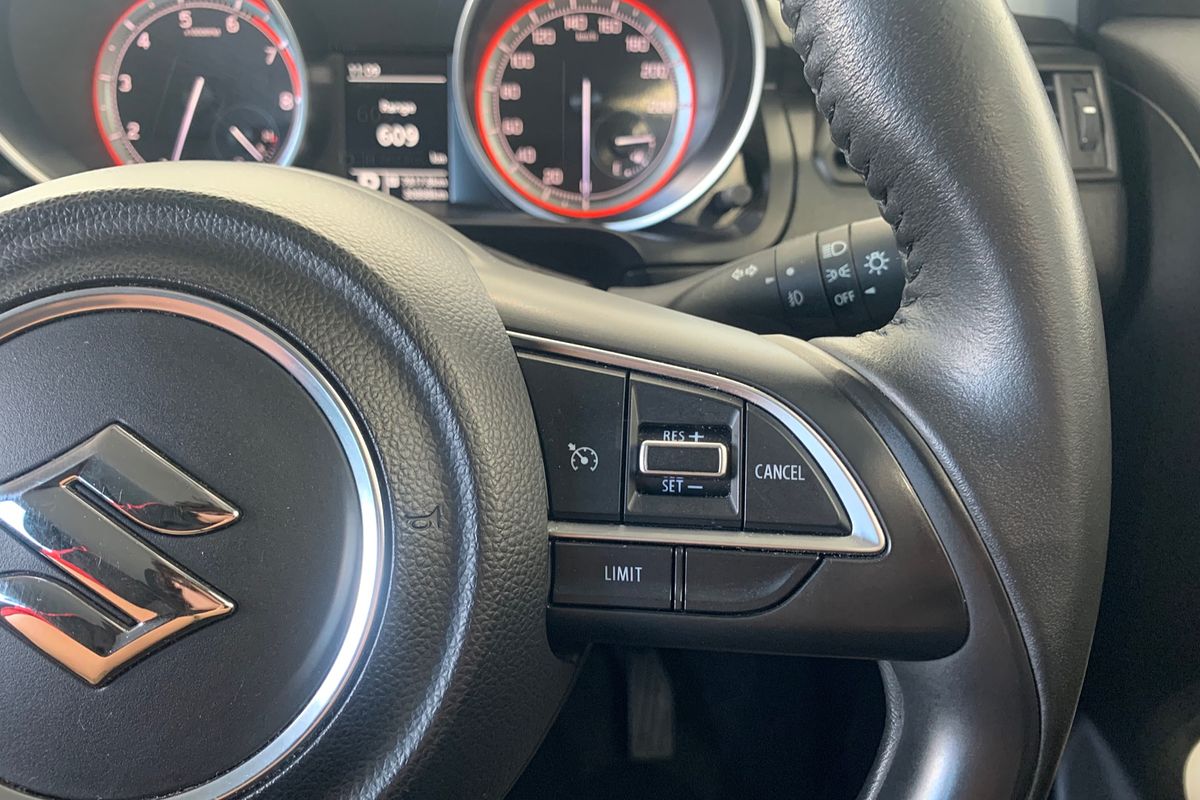 2023 Suzuki Swift GL AZ Series II