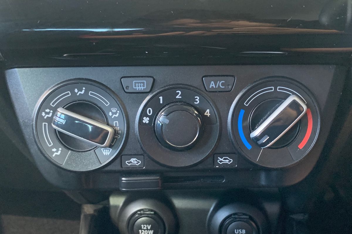 2023 Suzuki Swift GL AZ Series II