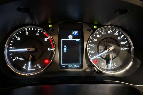 2023 Toyota Hilux SR5 GUN126R 4X4