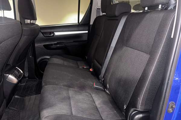2023 Toyota Hilux SR5 GUN126R 4X4