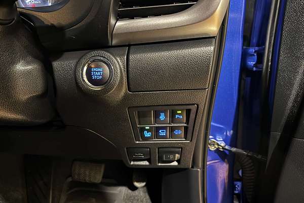 2023 Toyota Hilux SR5 GUN126R 4X4