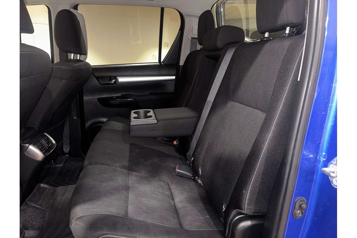 2023 Toyota Hilux SR5 GUN126R 4X4