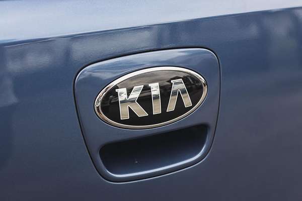 2015 Kia Rio S UB