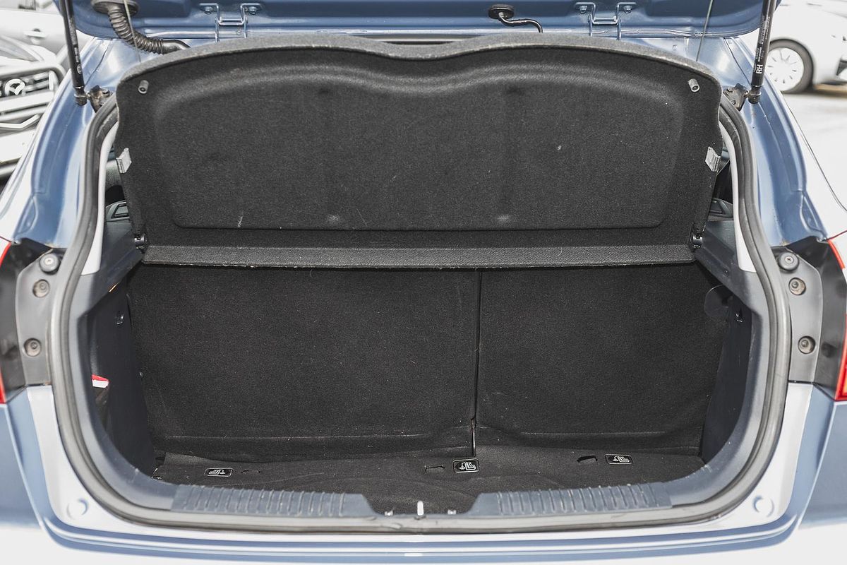 2015 Kia Rio S UB