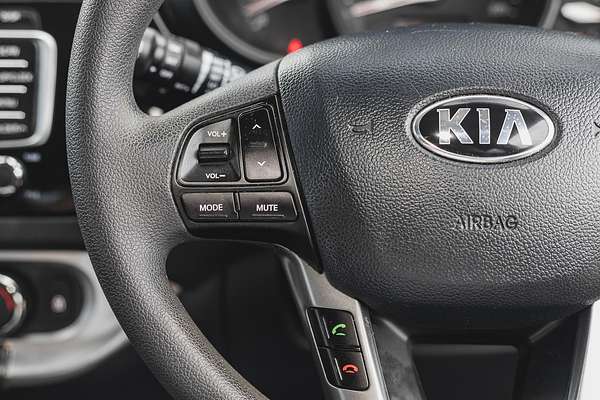 2015 Kia Rio S UB