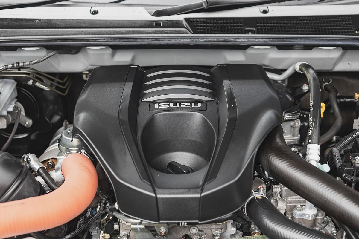 2020 Isuzu MU-X LS-T