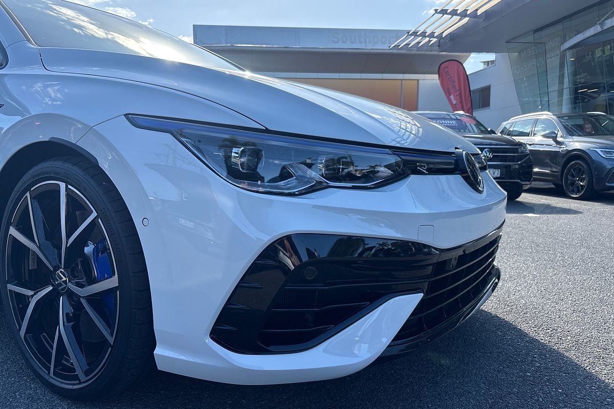 2024 Volkswagen Golf R 8