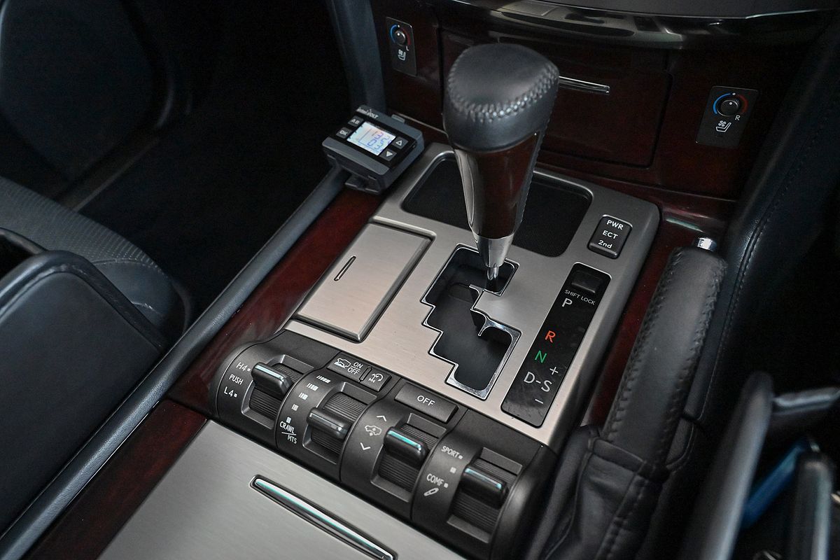 2014 Lexus LX LX570 URJ201R