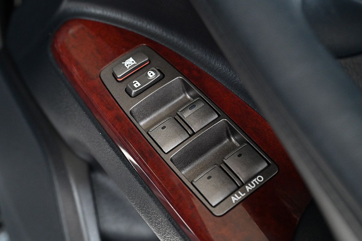 2014 Lexus LX LX570 URJ201R