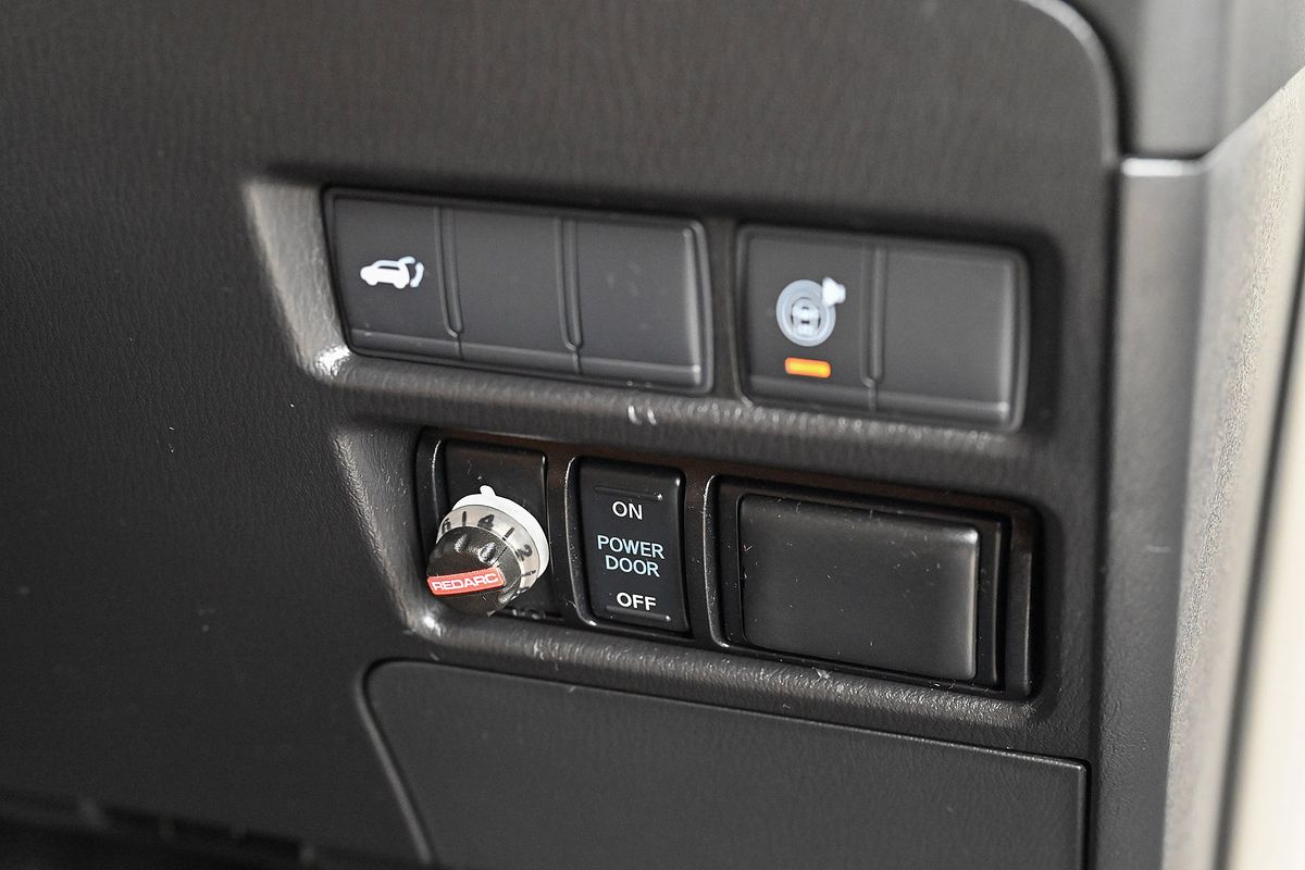 2021 Nissan Patrol Ti-L Y62
