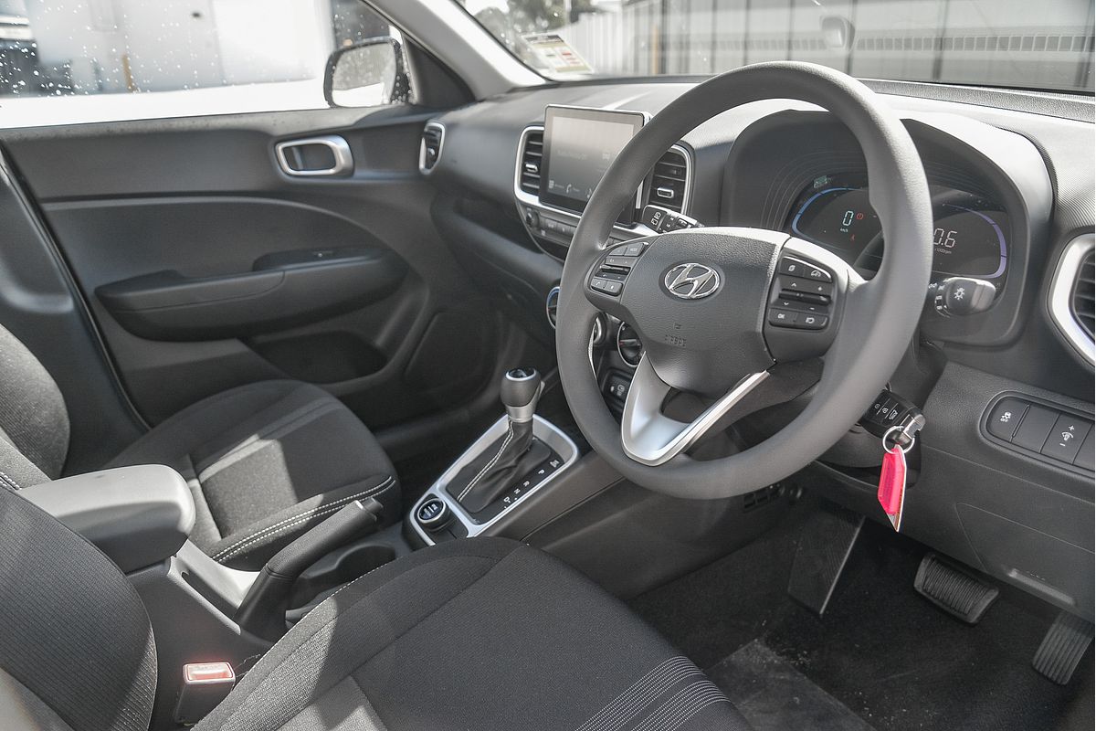 2025 Hyundai Venue QX.V5
