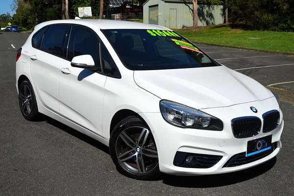 2014 BMW 2 Series 218i Sport Line F45