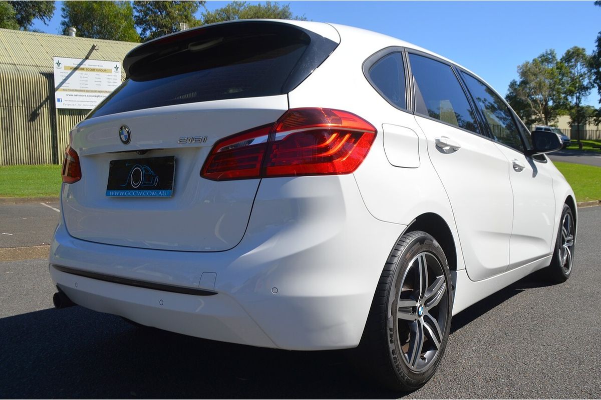 2014 BMW 2 Series 218i Sport Line F45