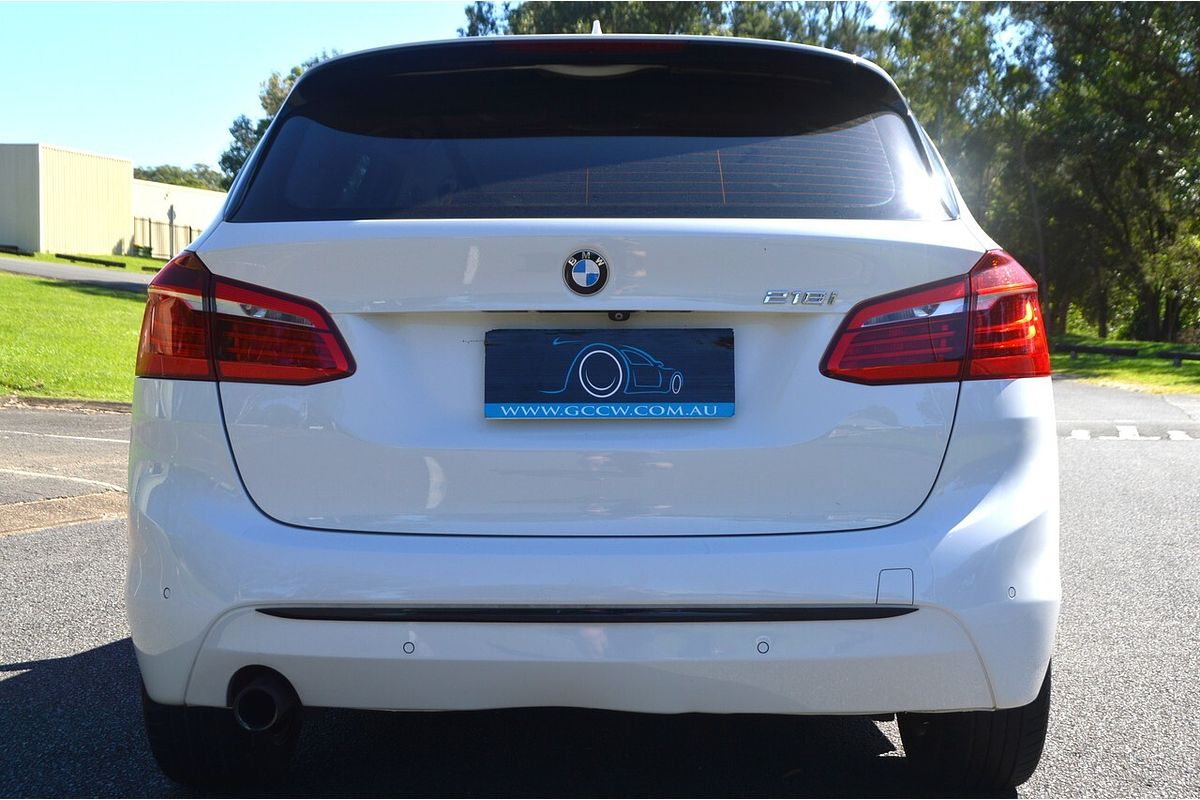 2014 BMW 2 Series 218i Sport Line F45