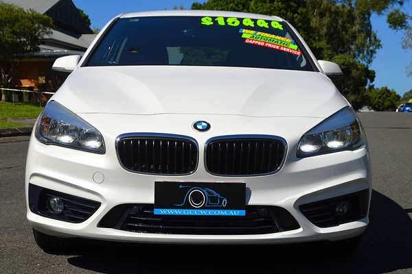 2014 BMW 2 Series 218i Sport Line F45