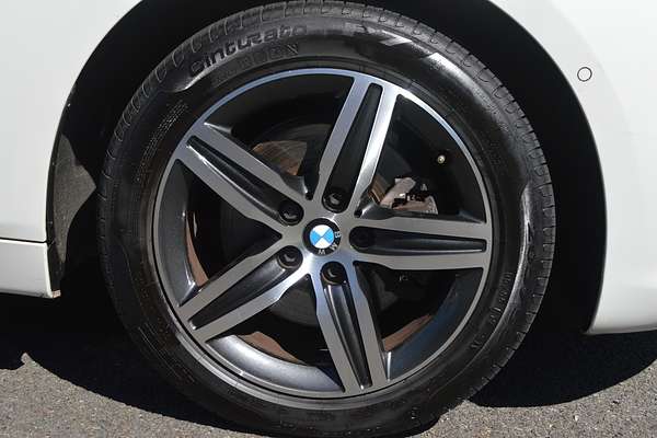 2014 BMW 2 Series 218i Sport Line F45