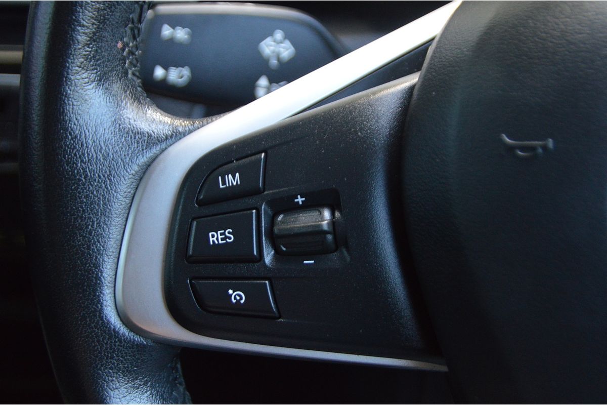 2014 BMW 2 Series 218i Sport Line F45