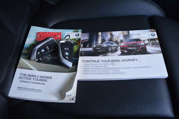 2014 BMW 2 Series 218i Sport Line F45