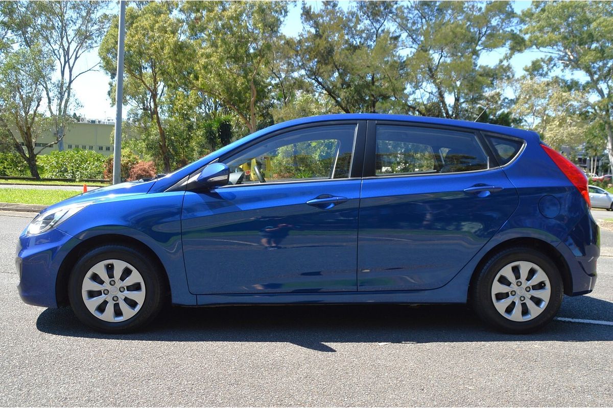 2016 Hyundai Accent Active RB4