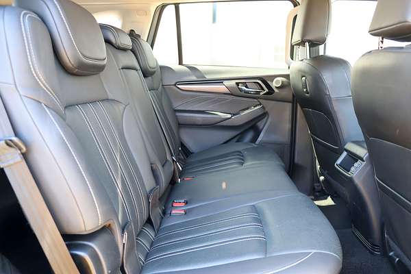 2023 Isuzu MU-X LS-T