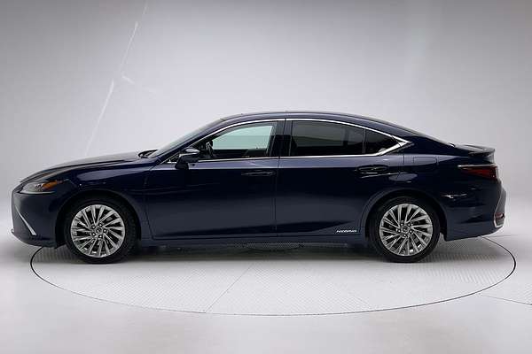 2021 Lexus ES ES300h Sports Luxury AXZH10R